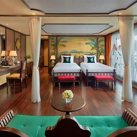 Indochine Premium Halong Bay Hotel Ha Long Exterior photo