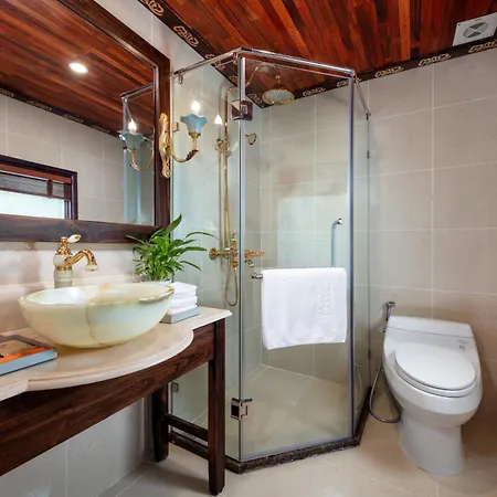 Indochine Premium Halong Bay Hotel Ha Long Exterior photo