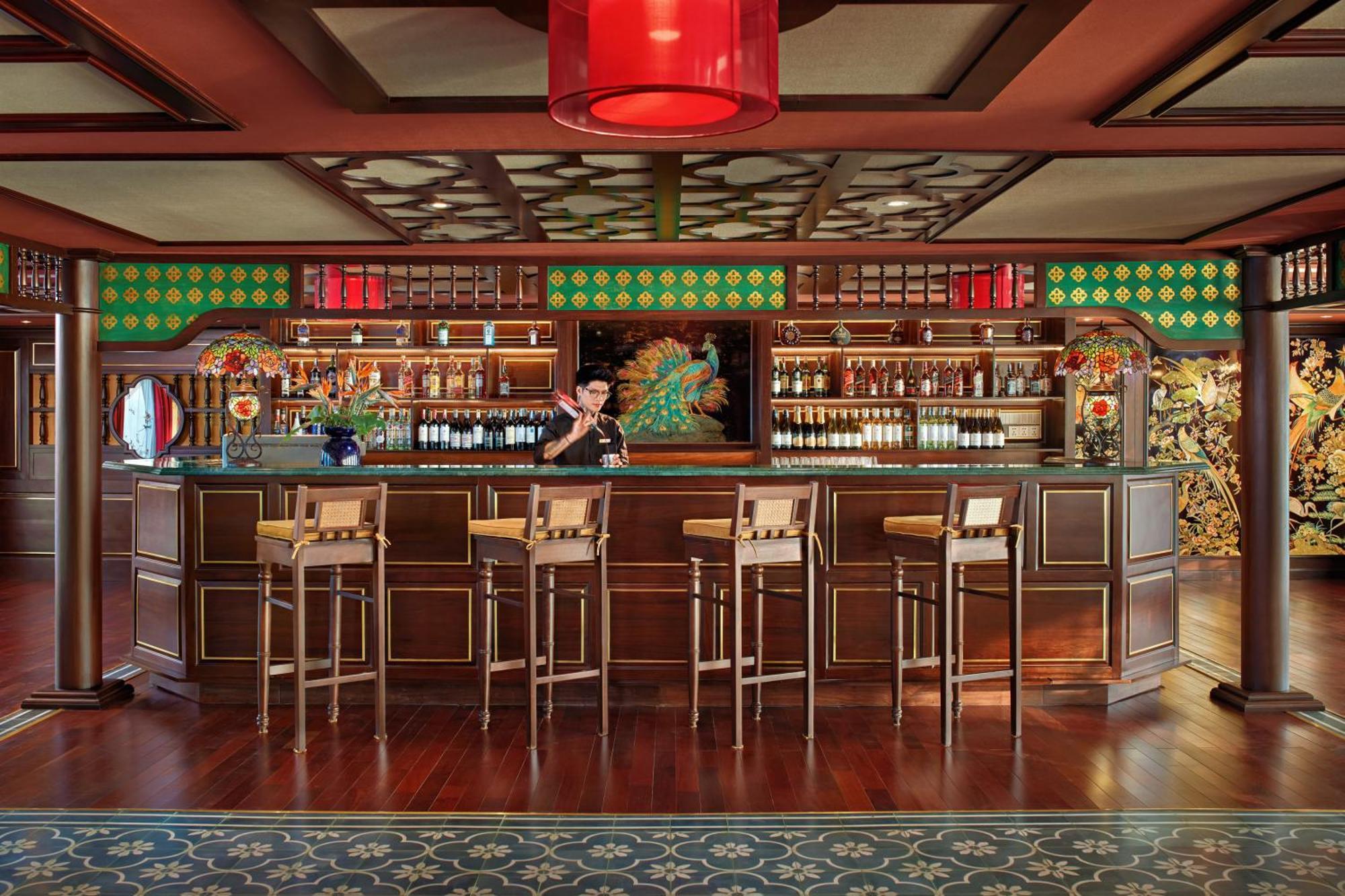 Indochine Premium Halong Bay