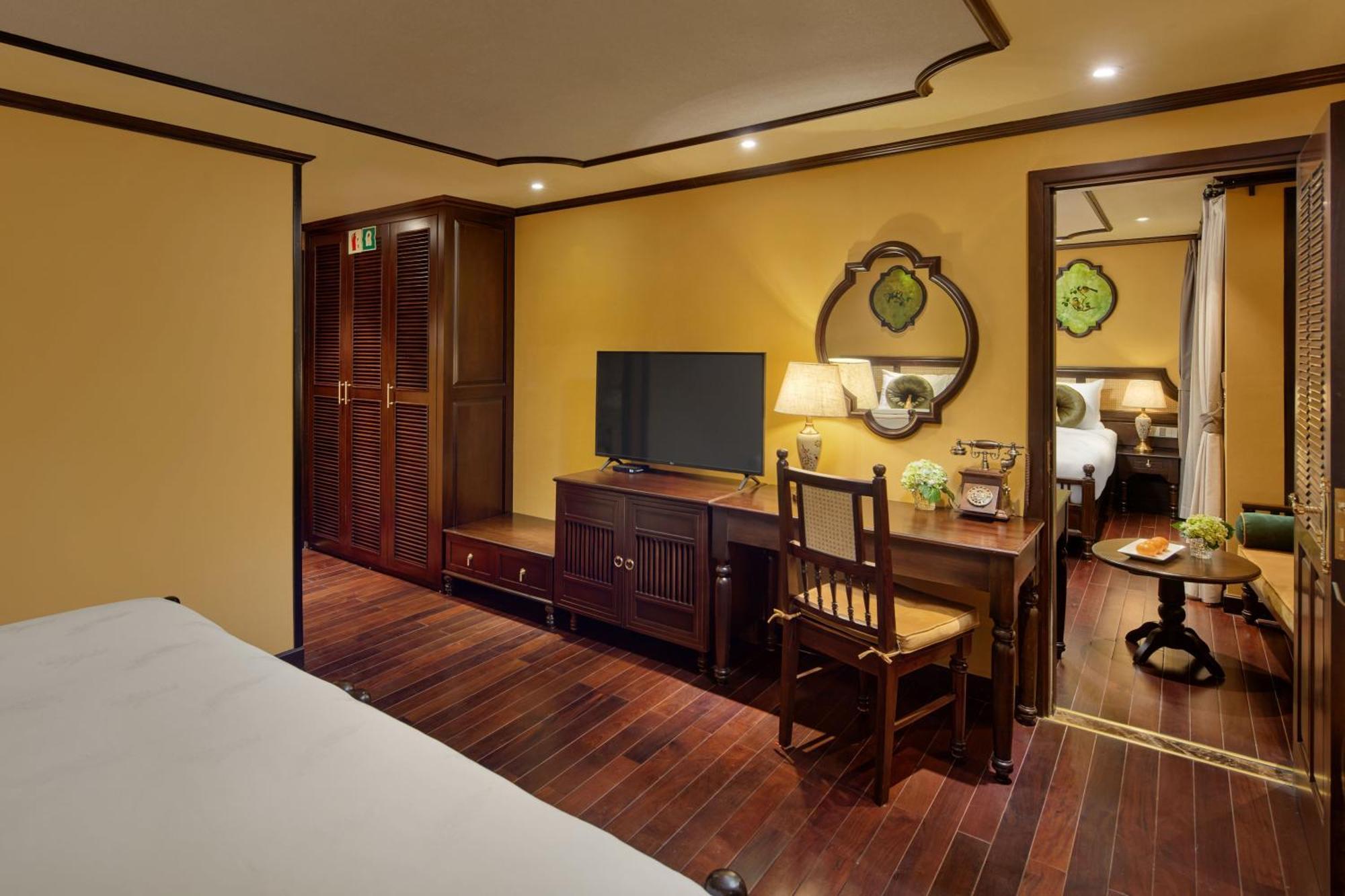 Indochine Premium Halong Bay 