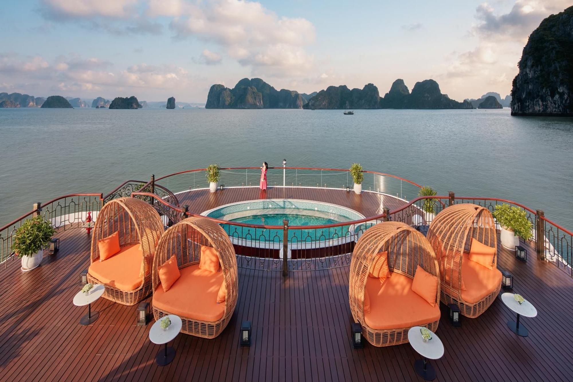 Indochine Premium Halong Bay 5* Ha Long