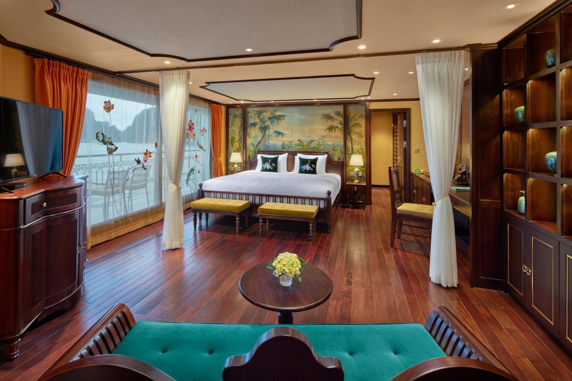  Indochine Premium Halong Bay