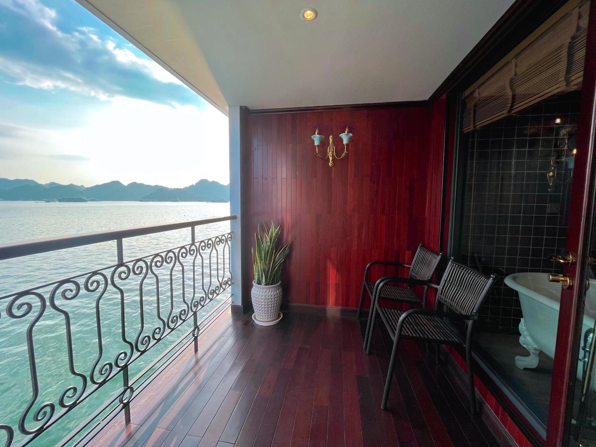Indochine Premium Halong Bay