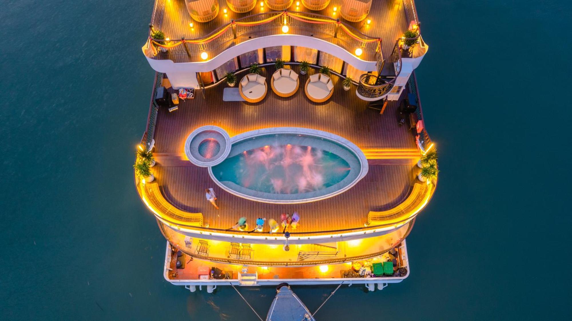Indochine Premium Halong Bay 5* Ha Long